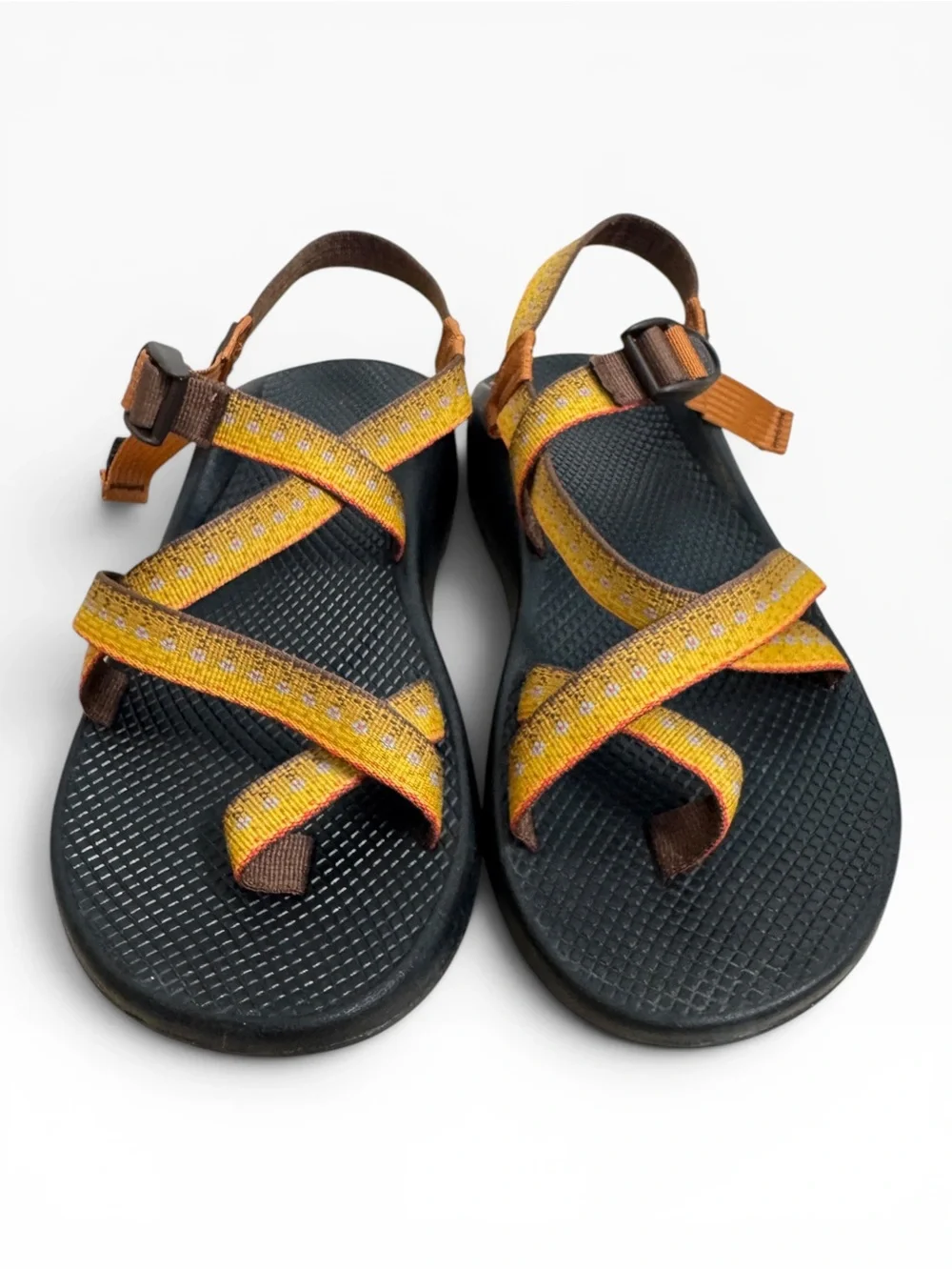 Chaco Z/2 Classic Sandals Mens 11 Yellow Sport Hiking Outdoor Adjustable Strap